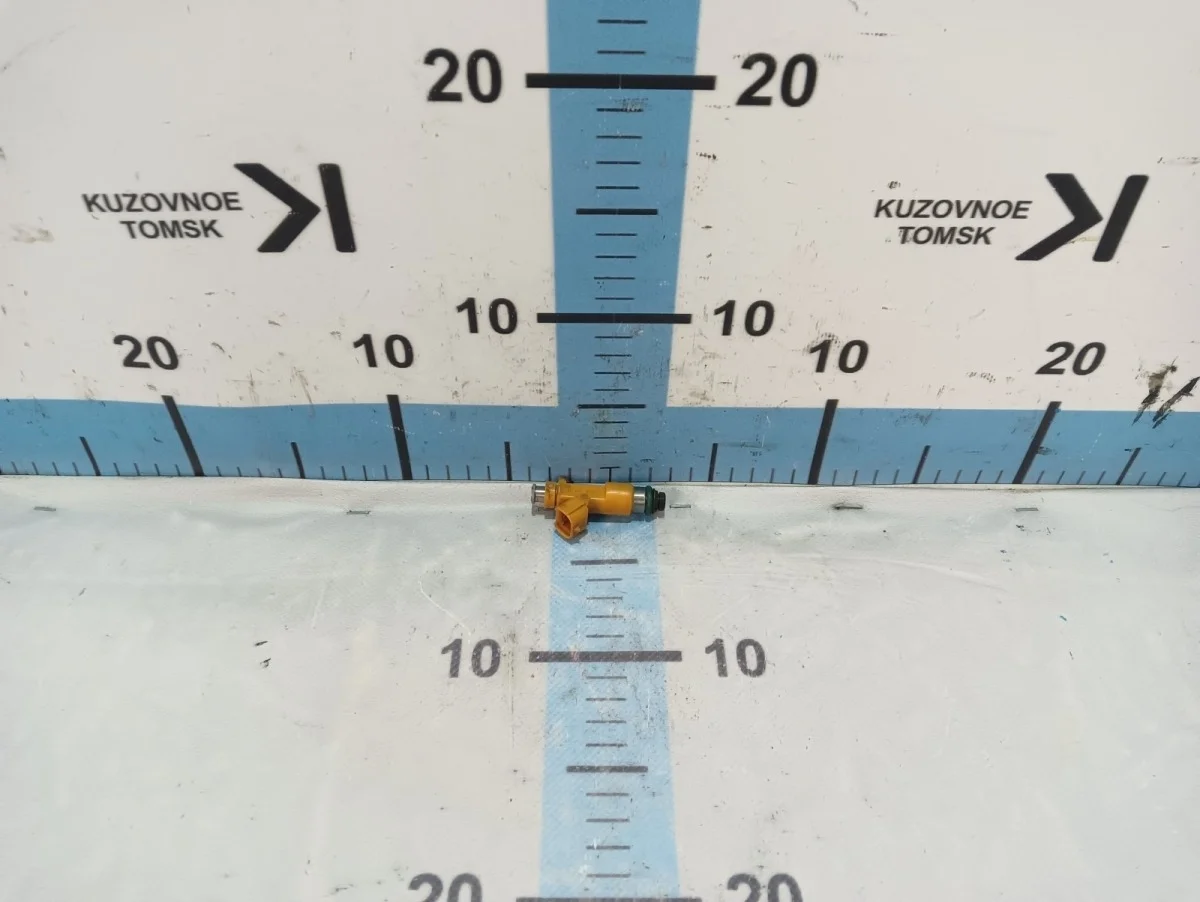 Форсунка топливная Infiniti Q70 2010-2014 Y51