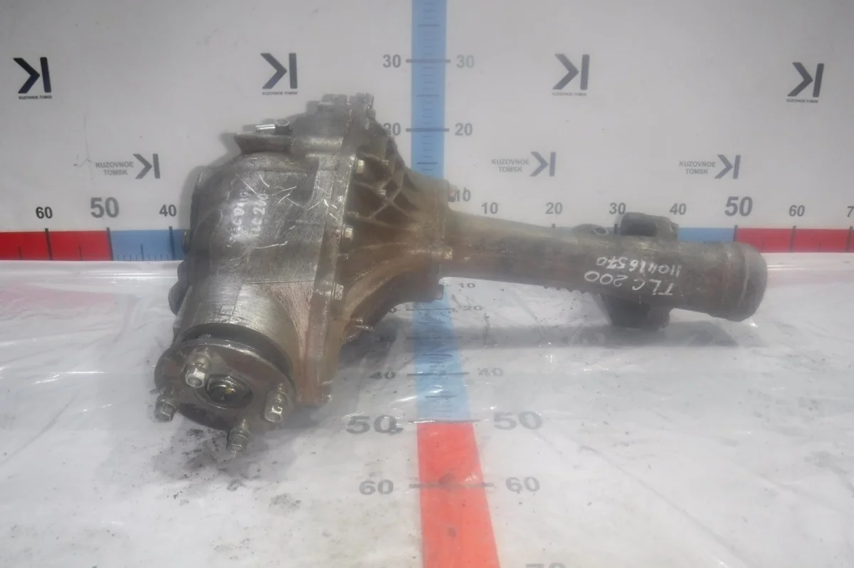 Редуктор Toyota Land Cruiser J200