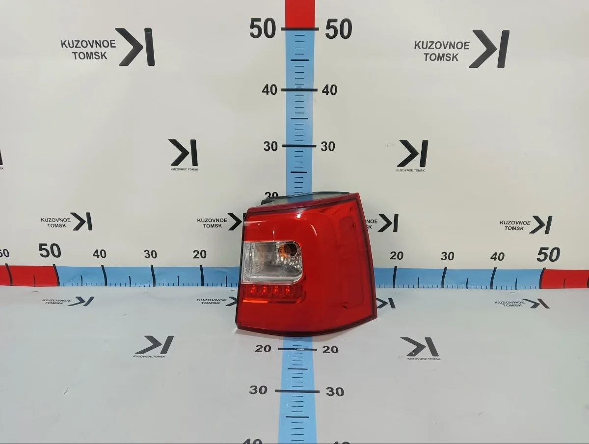 Фонарь (стоп сигнал) Kia Sorento 2014 XM