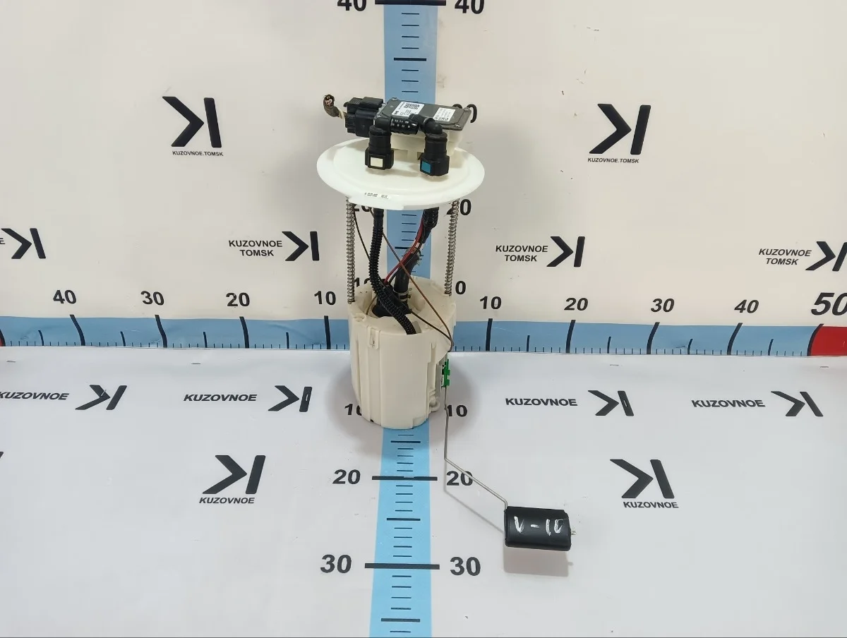 Бензонасос корпусом (топливный) Kia Sportage 2017 QL