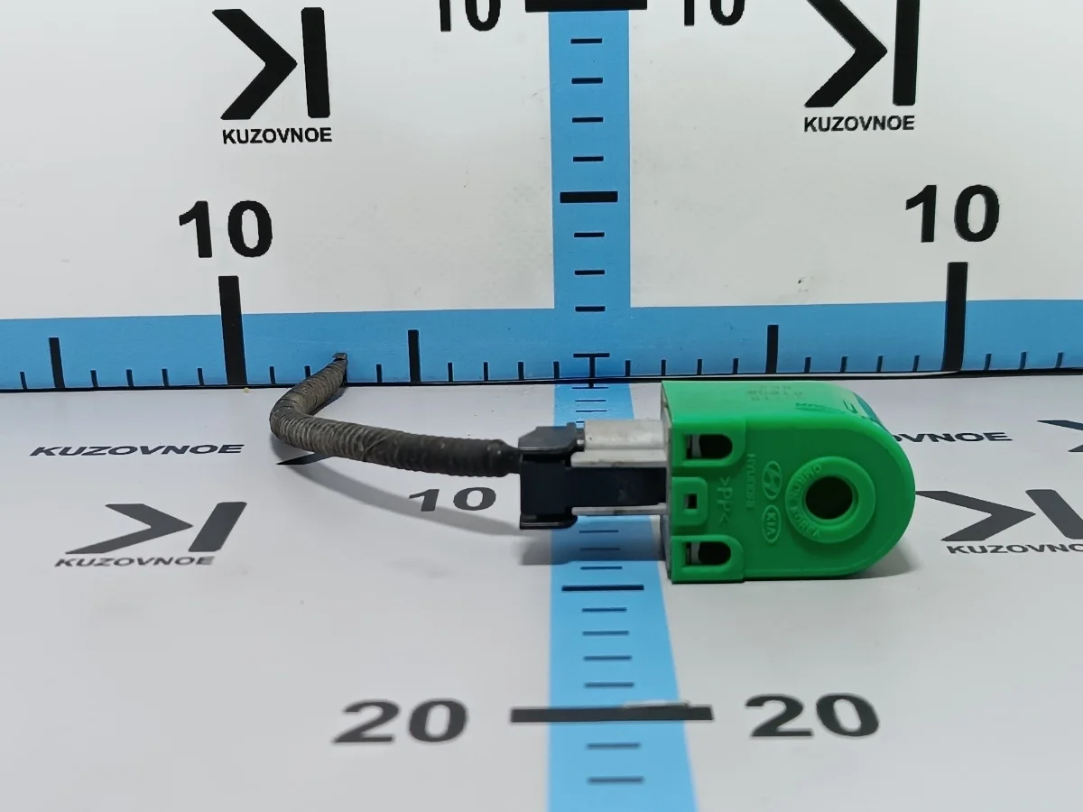 Звуковой зуммер Genesis G70 2018 IK