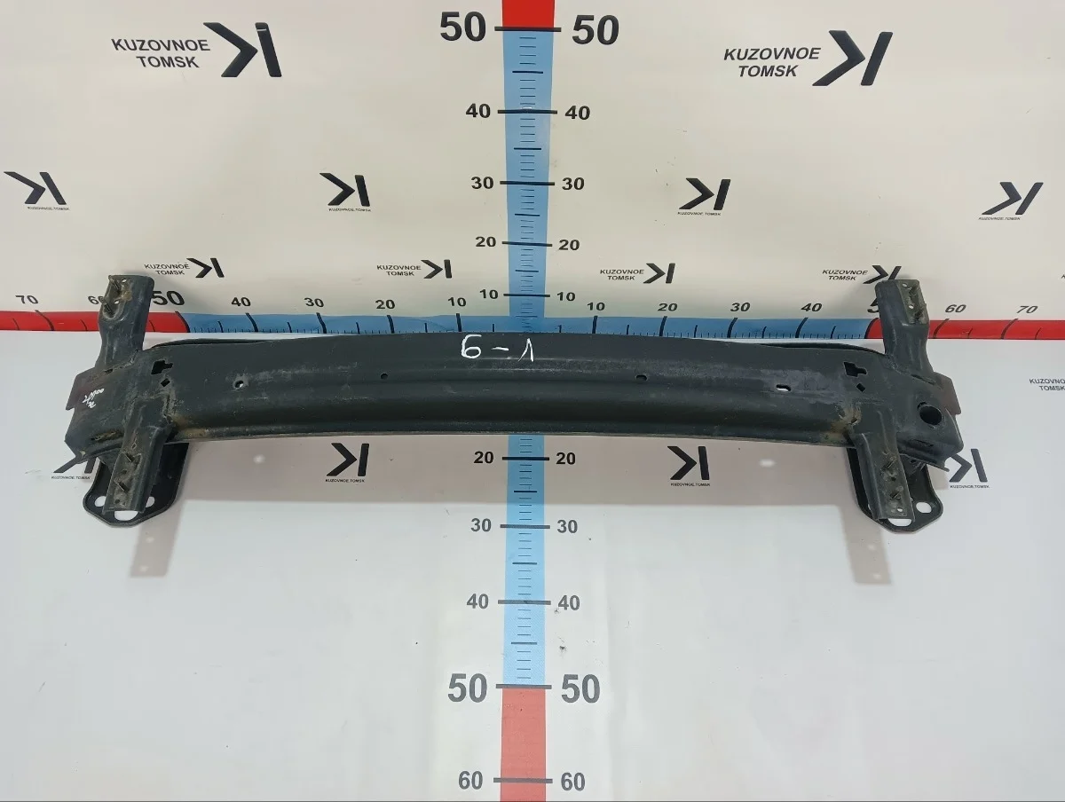 Усилитель бампера Kia Sorento 2014 XM