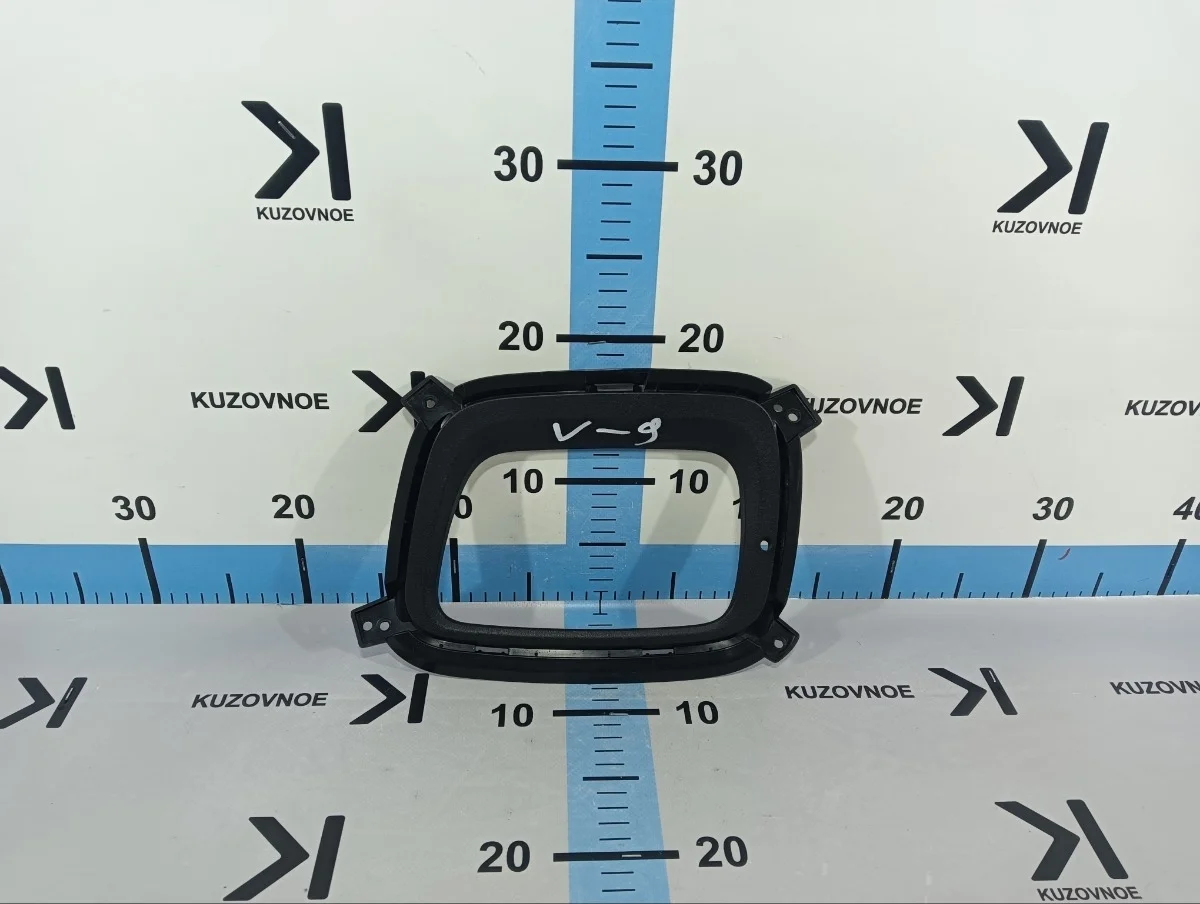 Оправа противотуманной фары Kia Sorento 2014 XM