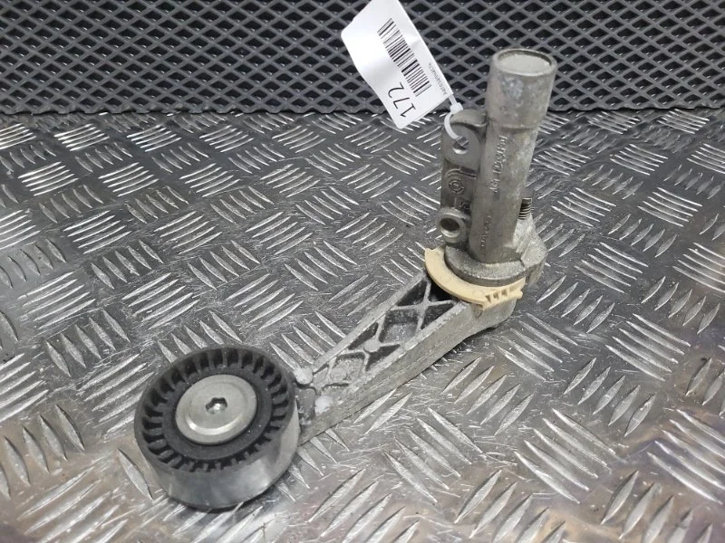 Натяжитель ремня генератора Peugeot 308 5d 5751G9 EP6CDT