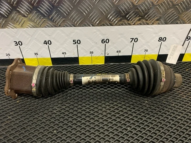 Привод Audi A4 2009 8K0407271Q B8 CDH 1.8T, передний левый