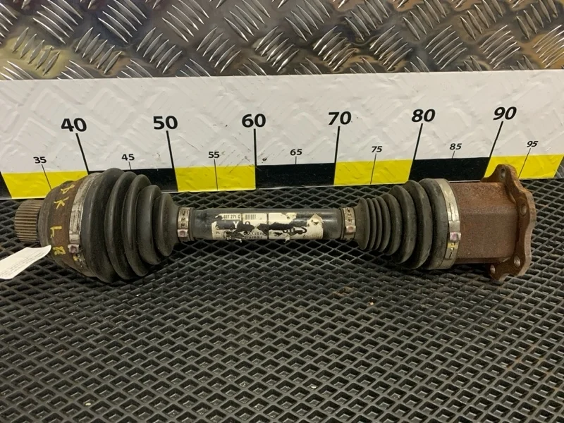 Привод Audi A4 2009 8K0407271Q B8 CDH 1.8T, передний левый