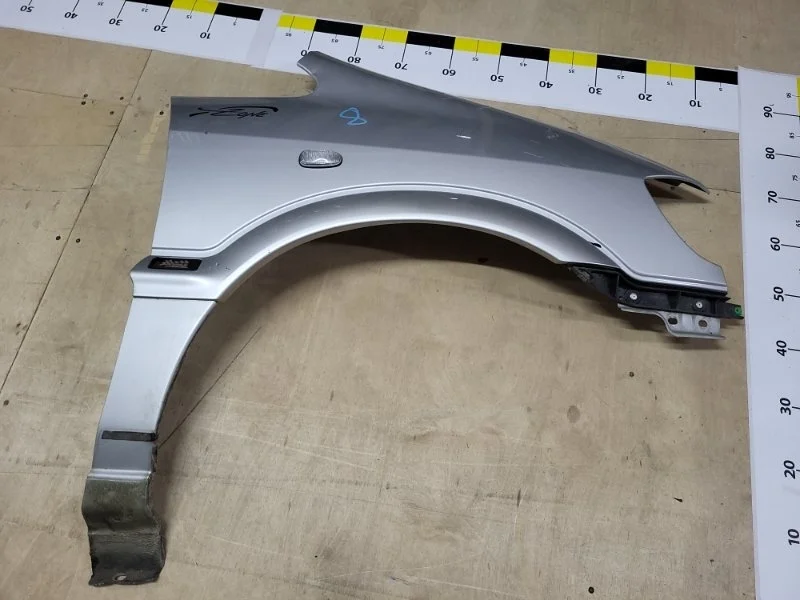 Крыло Opel Zafira A 90521686 F75 Z18XE, переднее правое