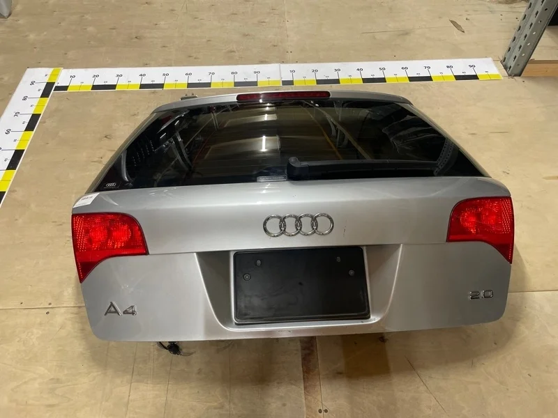 Крышка багажника Audi A4 2006 8E9827023P B7 BWE 2.0T