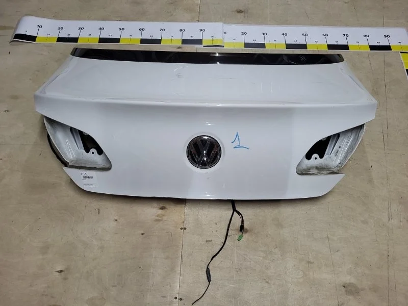 Крышка багажника Volkswagen Passat CC 2013 3C8827025D B6 CDA 1.8T