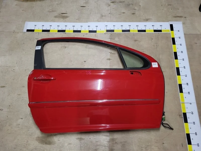 Дверь в сборе Peugeot 207 3d 9004X8 EP6C, передняя правая