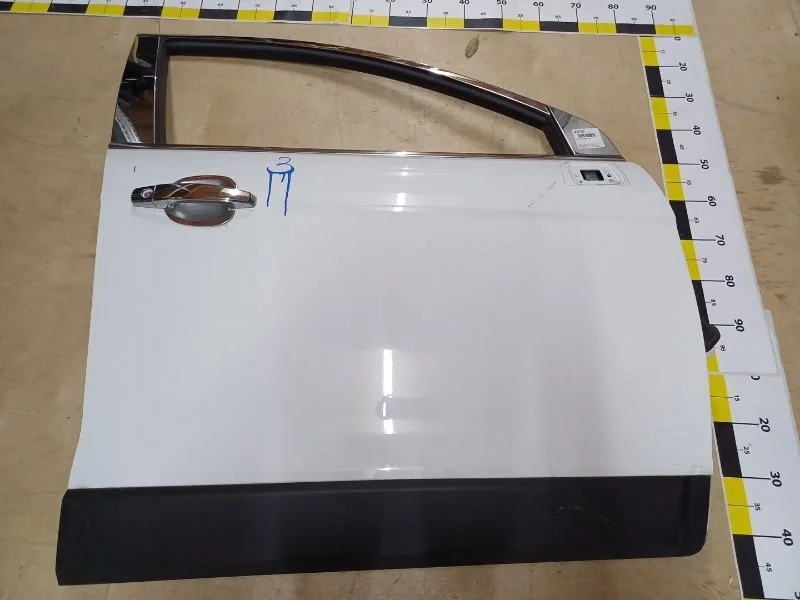 Дверь в сборе Chevrolet Captiva 2013 42352070 C140 LE9, передняя правая