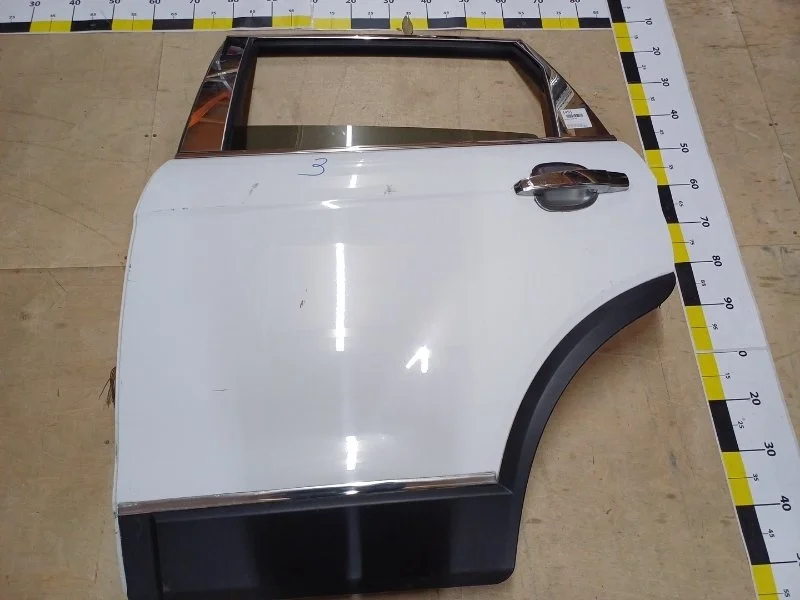 Дверь в сборе Chevrolet Captiva 2013 94543752 C140 LE9, задняя левая