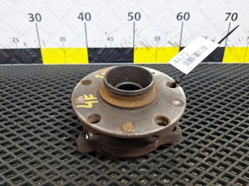 Ступица Audi A6 2005 R4F0258 C6 AUK 3.2, задняя