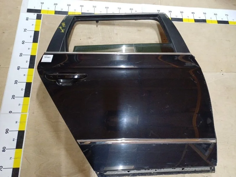 Дверь Volkswagen Passat Variant 2010 3C9833056F B6 VARIANT CDA 1.8T, задняя правая