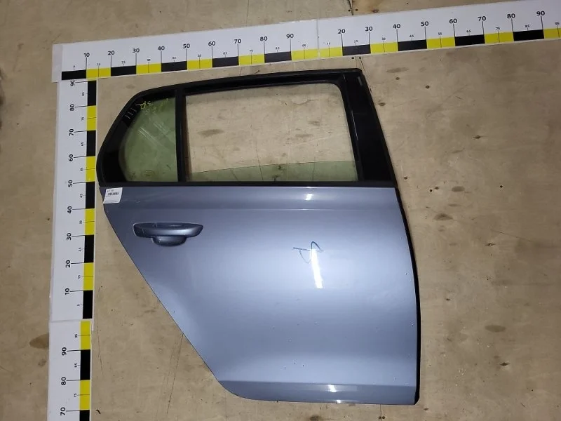 Дверь Volkswagen Golf 2011 5K6833056K 6 CAX 1.4T, задняя правая