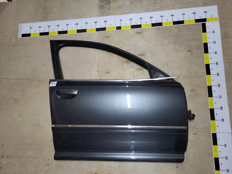 Дверь Audi A8 2009 4E0831052C D3 BVJ 4.2, передняя правая