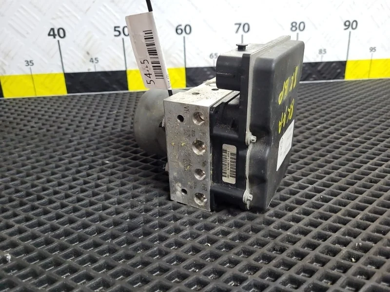 Блок ABS Audi A4 2009 8K0614517BP B8 CDH 1.8T