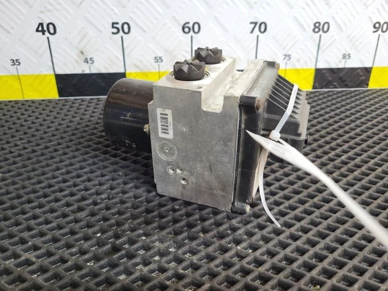 Блок ABS Volkswagen Passat 2007 3C0614109C B6 BWA 2.0T