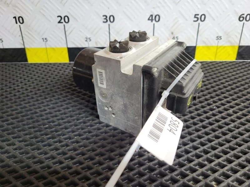 Блок ABS Volkswagen Passat 2007 3C0614109D B6 BWA 2.0T