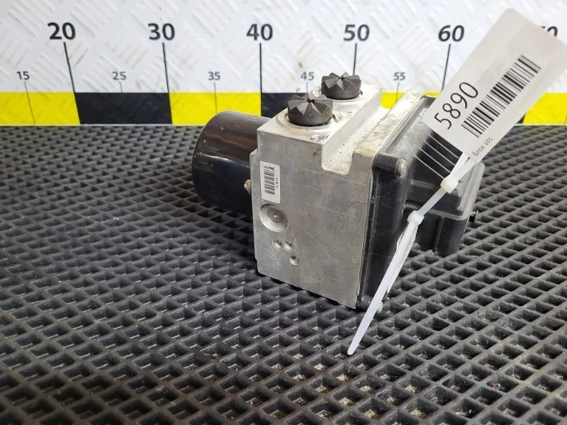 Блок ABS Volkswagen Passat 2007 3C0614109A B6 BWA 2.0T