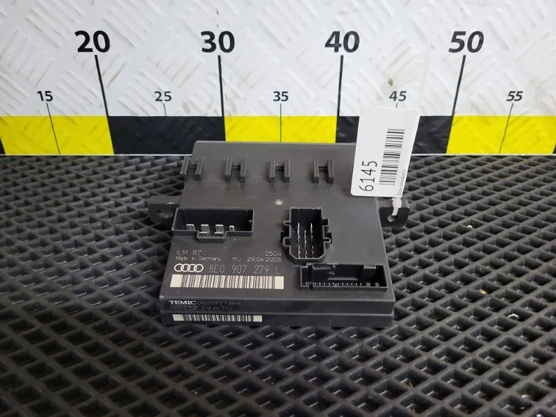 Блок комфорта Audi A4 2006 8E0907279L B7 BWE 2.0T