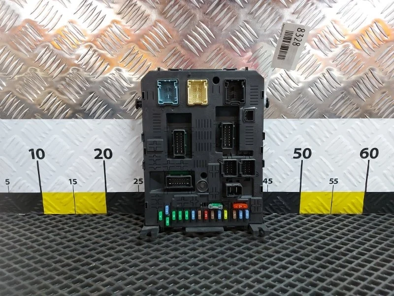 Блок комфорта Peugeot 3008 966405878002 EP6CDT
