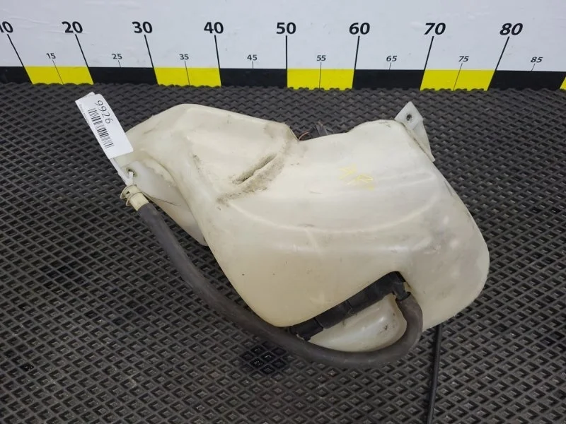 Бачок омывателя Audi A6 2002 4B0955453 C5 ASN 3.0