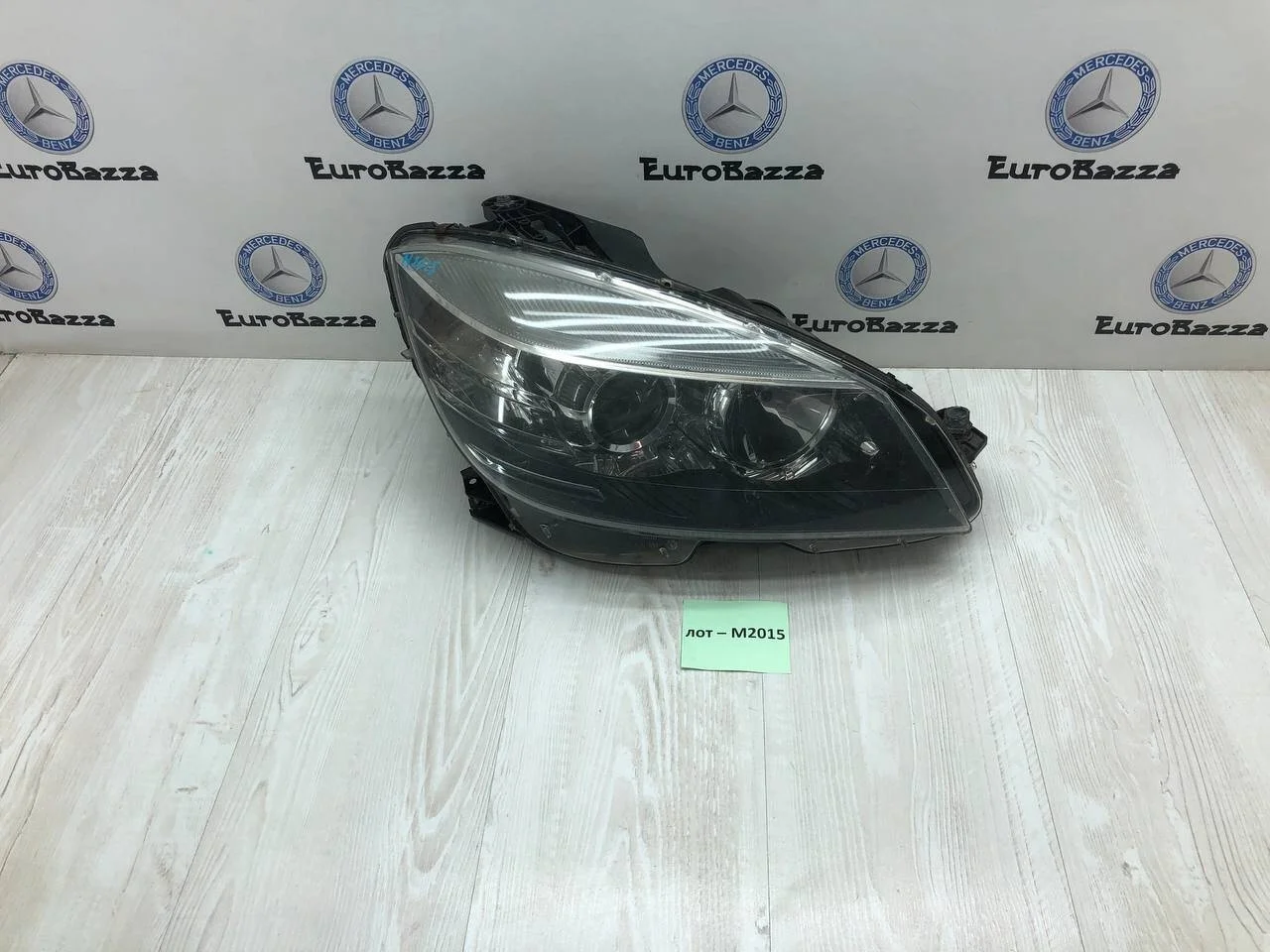 Фара правая Mercedes W203 Coupe