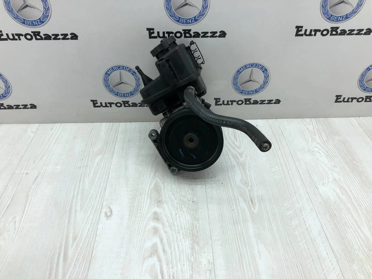 Гидроусилитель руля Mercedes Om651