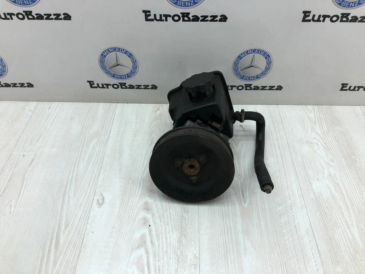 Гидроусилитель руля Mercedes Om646