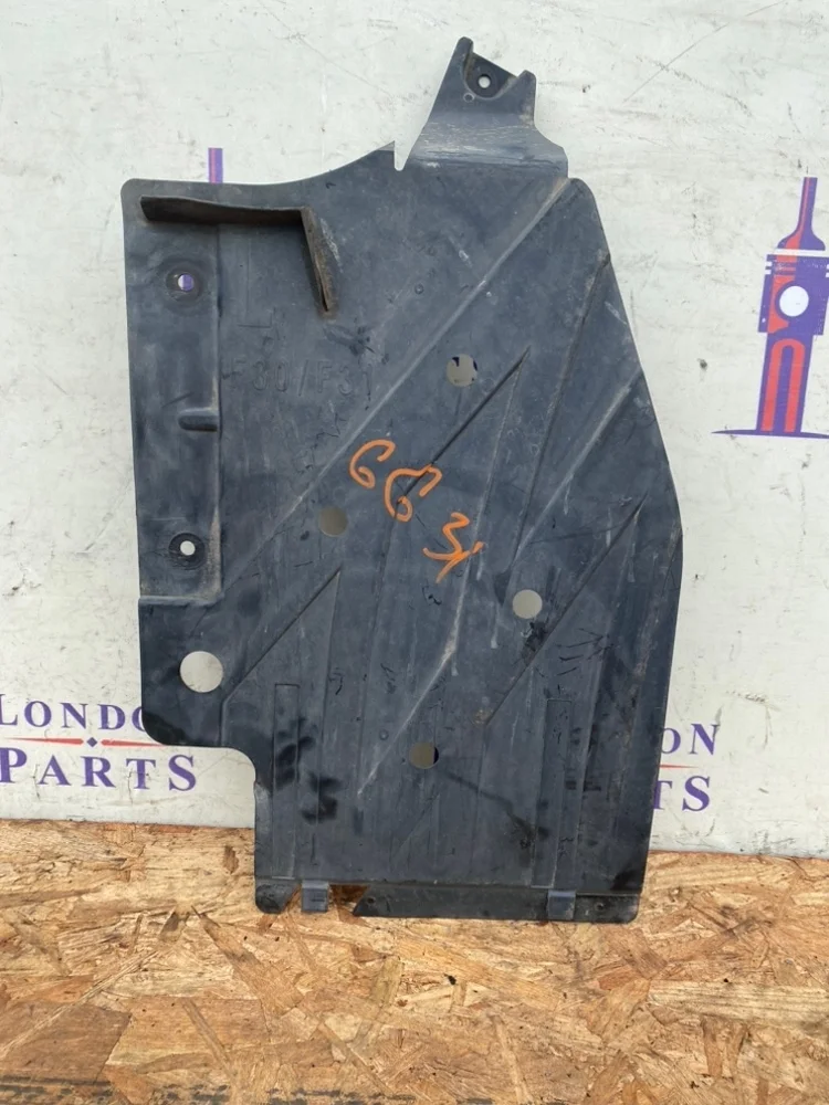 Облицовка днища кузова BMW F30