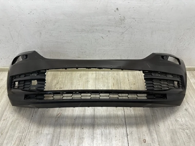 Бампер в сборе со спойлером Skoda Kodiaq 2017- NS7