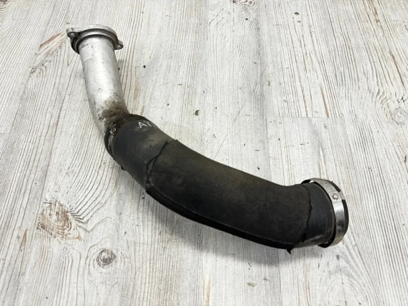 Напорный шланг Audi Q7 2015- 4M