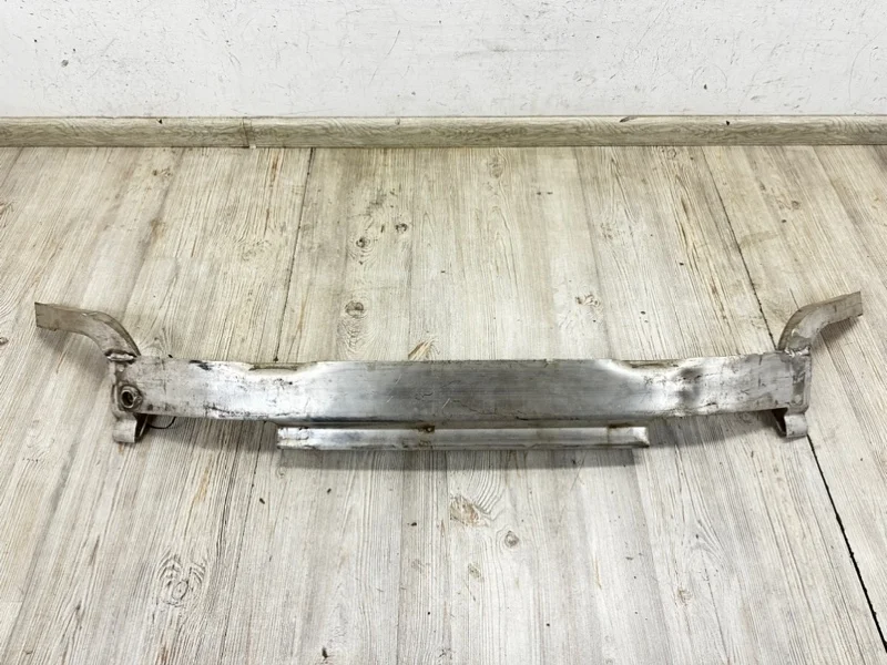 Усилитель бампера Audi Q5 2017- FY