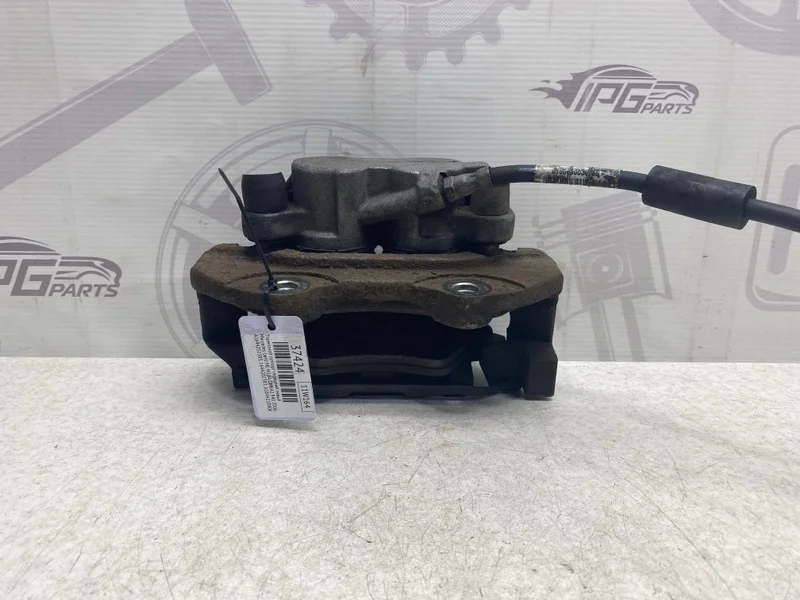 Тормозной суппорт передний левый Mercedes-benz ML 2006 W164