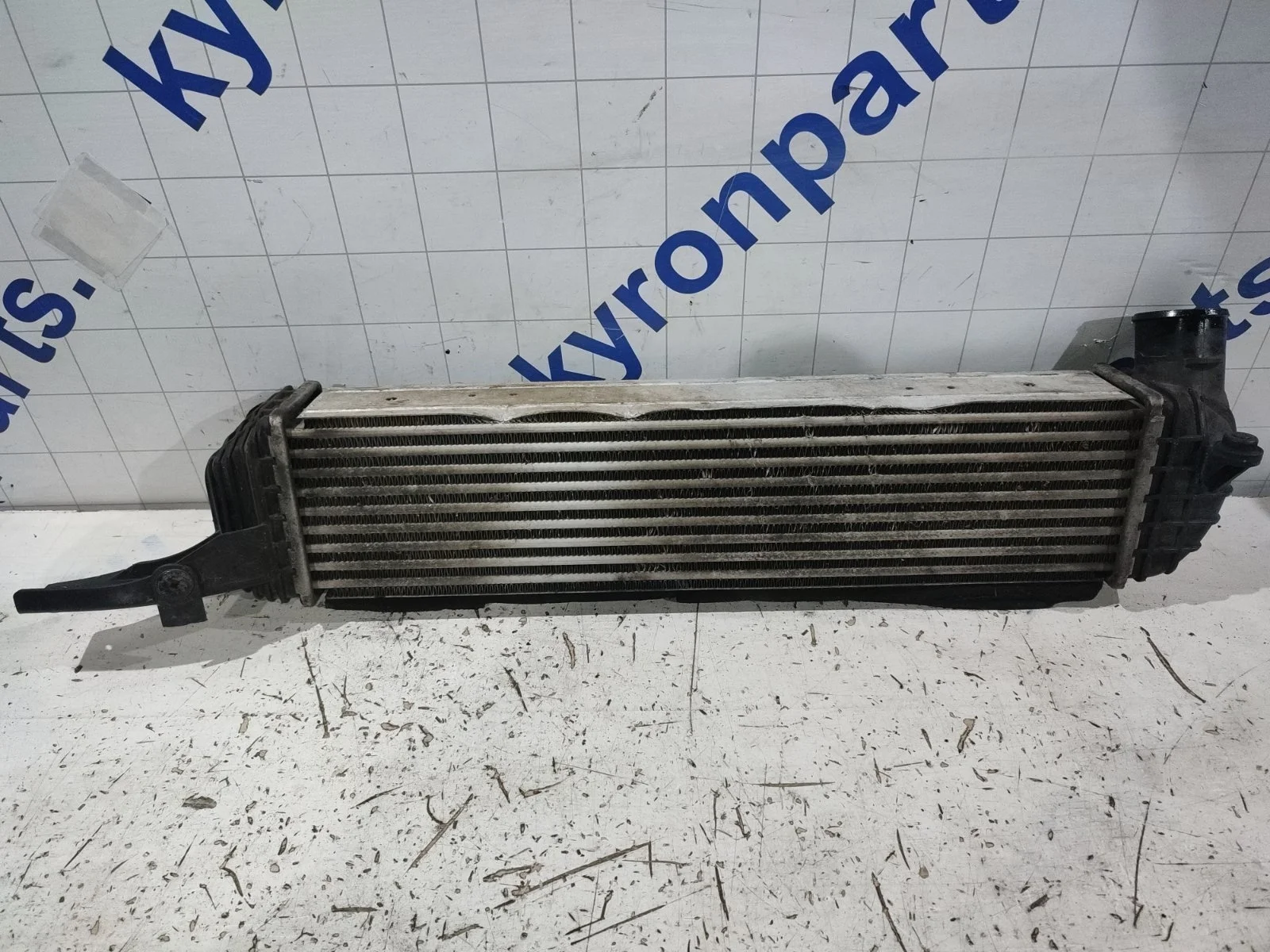 Интеркулер SsangYong Actyon 2014 C200