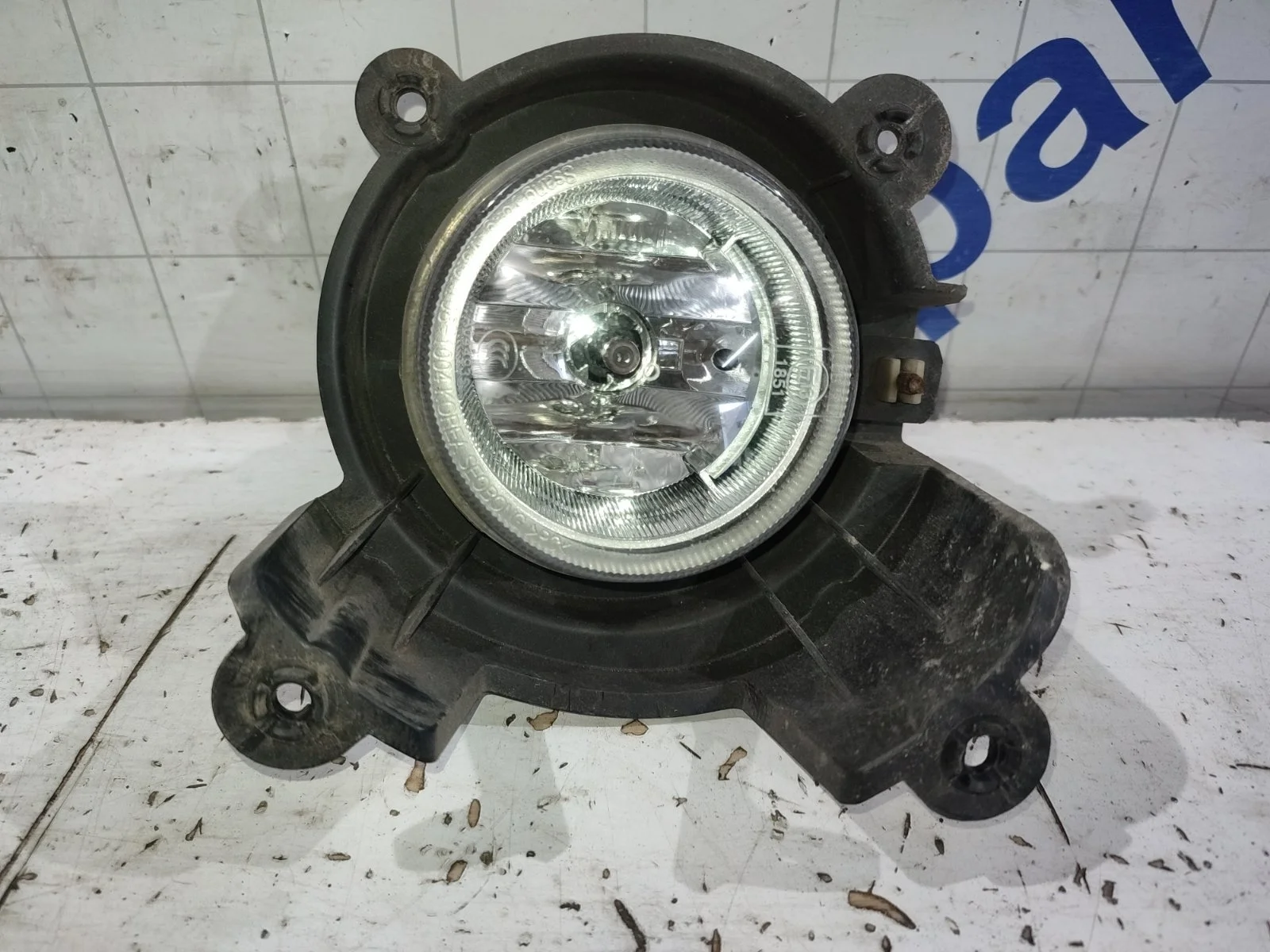 Фара противотуманная птф SsangYong Rexton 2012 Y250