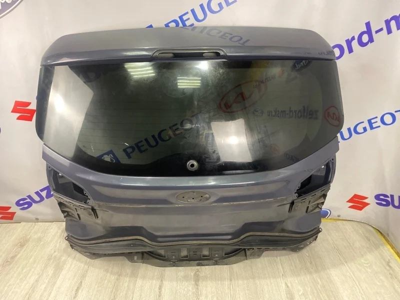 Крышка багажника FORD S-Max 2013