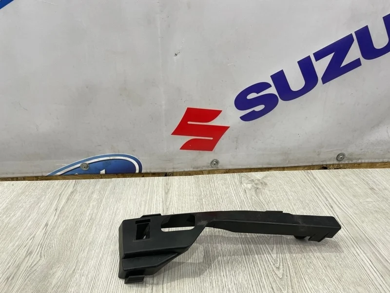 Кронштейн бампера FORD FOCUS 2 2006г