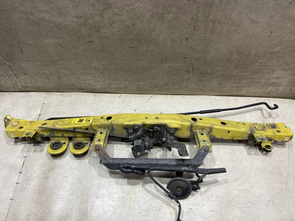 Панель передняя Nissan Juke F15 Жук Ф15