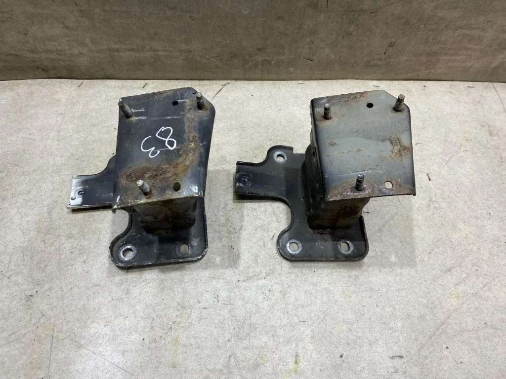 Кронштейн усилителя передний Nissan Qashqai J11 Кашкай