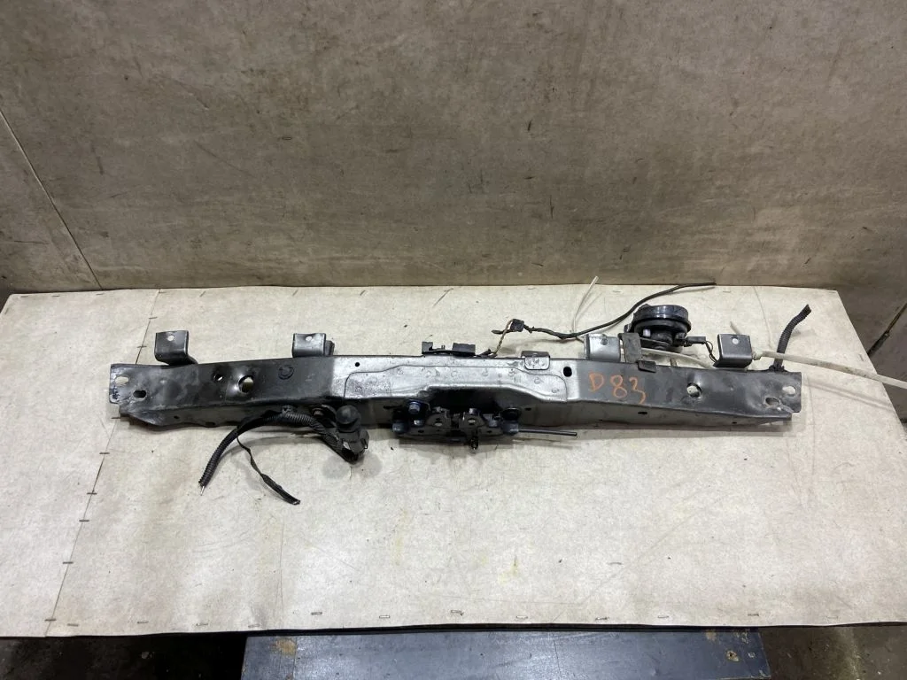 Опора радиаторов Nissan Qashqai J11 Кашкай