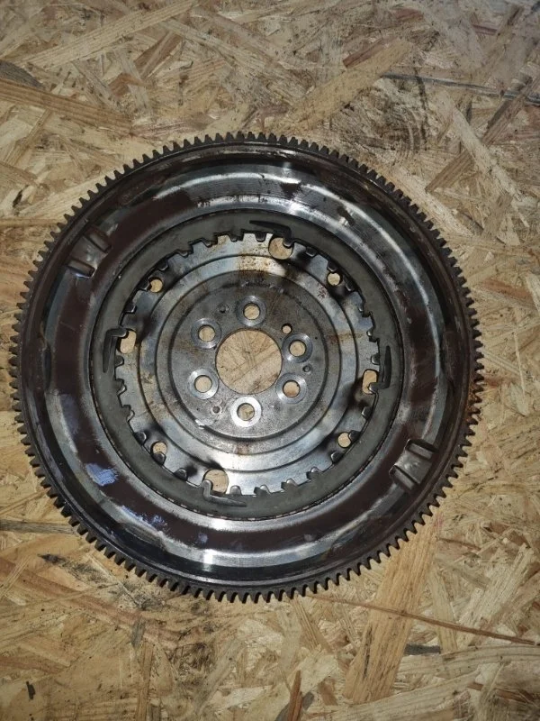 Маховик Volkswagen Polo 2012 6R1