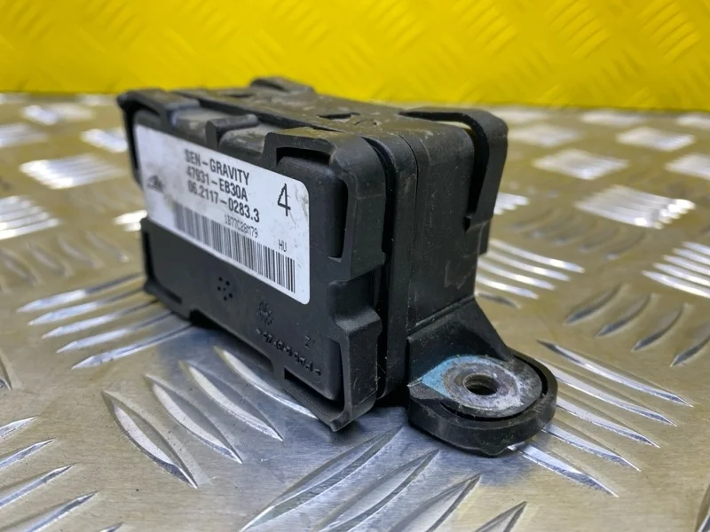 Датчик ускорения Nissan Pathfinder (R51M) 2004-2013 2007 47931EB30A 2.5 D YD25DDTI
