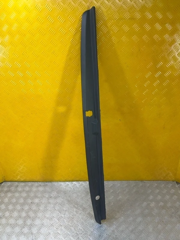 Накладка заднего бампера Toyota Land Cruiser Prado 120 (2002-2009) 2007 5216160030 ВНЕДОРОЖНИК 3.0 D 1KDFTV