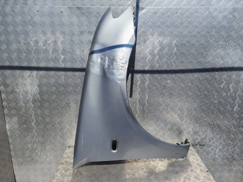 Крыло переднее правое Mitsubishi L200 (2006-2015) 2012 5220A818 2.5 D 4D56