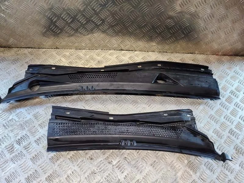 Дождевик Mitsubishi L200 (2006-2015) 2012 MN117709 2.5 D 4D56