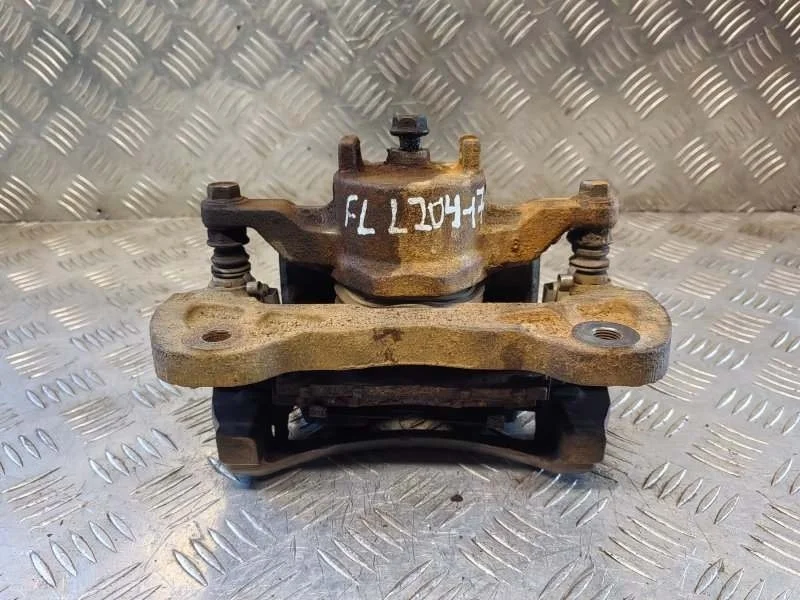 Суппорт передний левый Mitsubishi L200 (2006-2015) 2012 4605A201 2.5 D 4D56