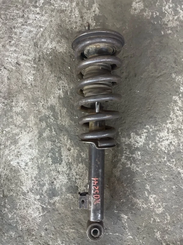 Амортизатор передний Mitsubishi L200 (2006-2015) 2007 MR992321 2.5 D 4D56