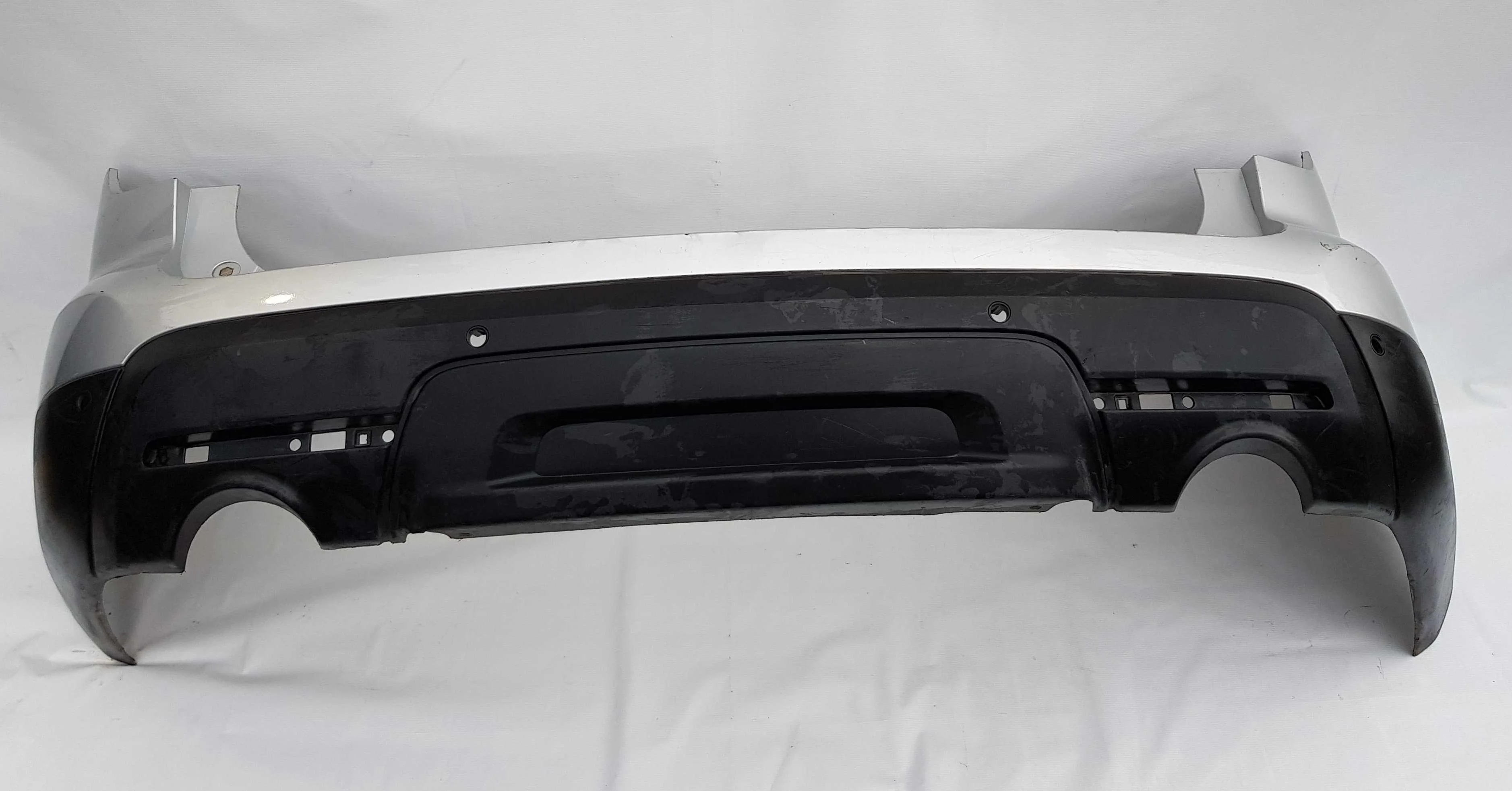 Бампер задний Ford Explorer 5 BB5Z 17K835 100844